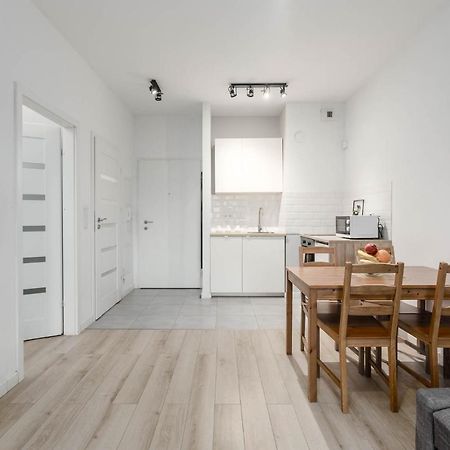 Chill Apartments Mokotow Business Park Varsovia Exterior foto